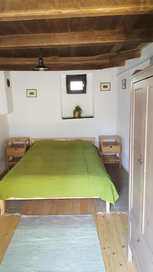 Valchid Guest House Esterno foto