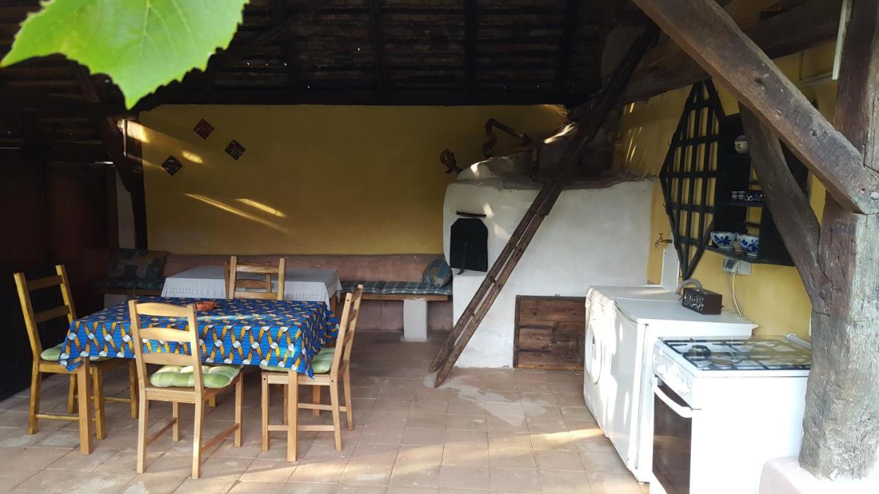 Valchid Guest House Esterno foto