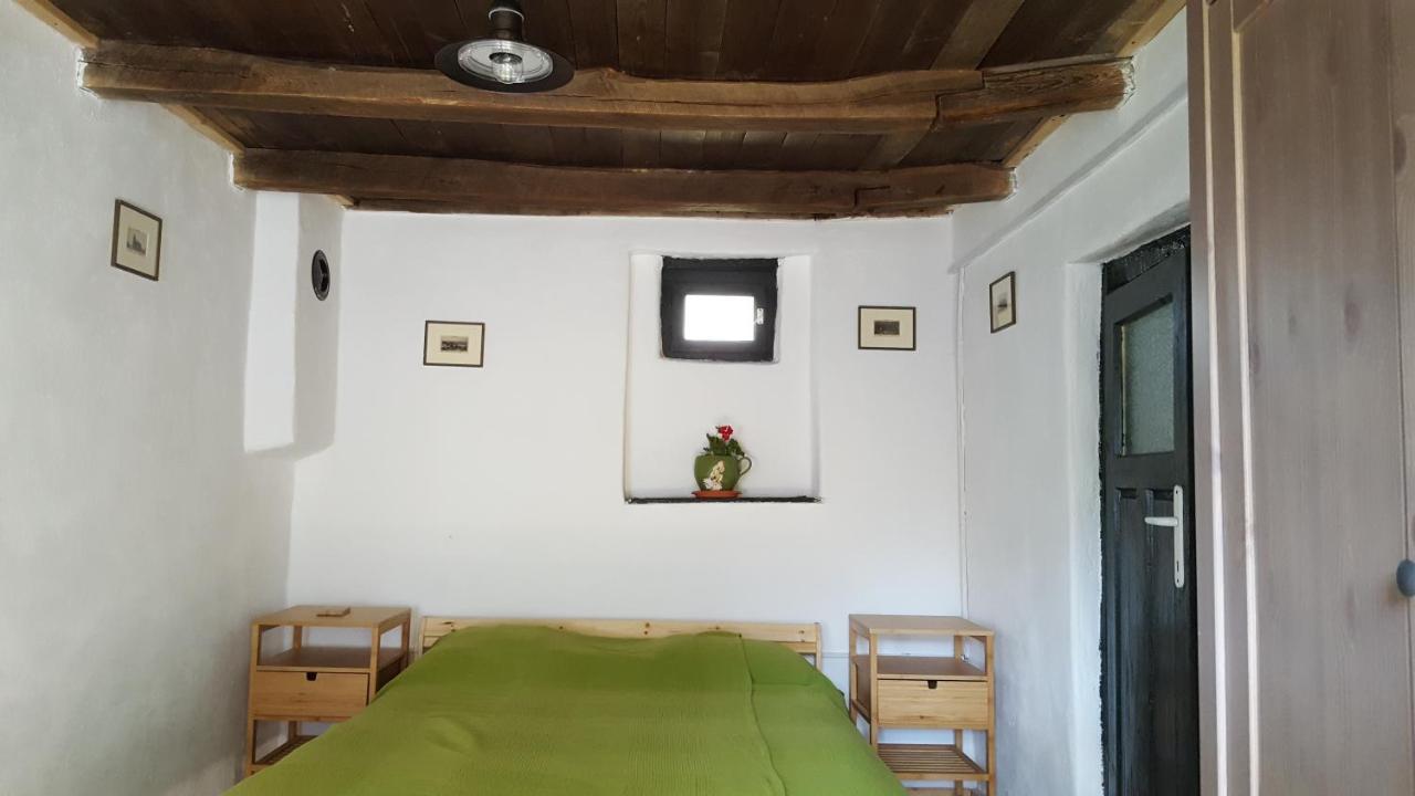 Valchid Guest House Esterno foto