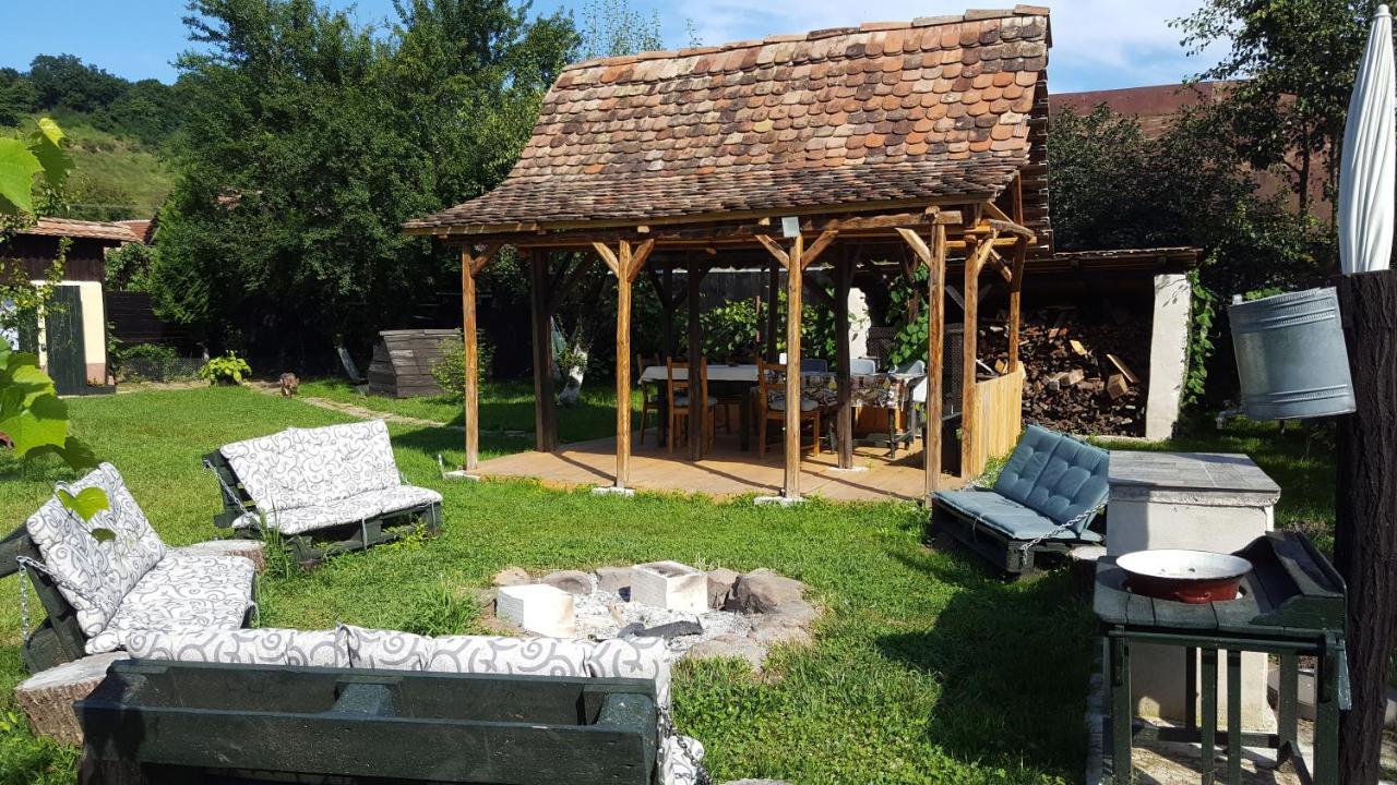Valchid Guest House Esterno foto