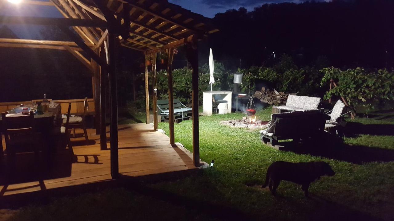 Valchid Guest House Esterno foto