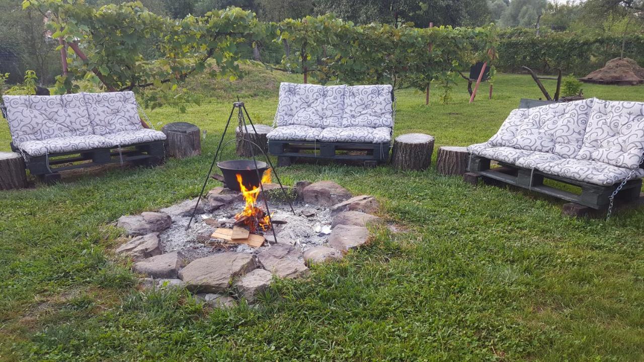 Valchid Guest House Esterno foto