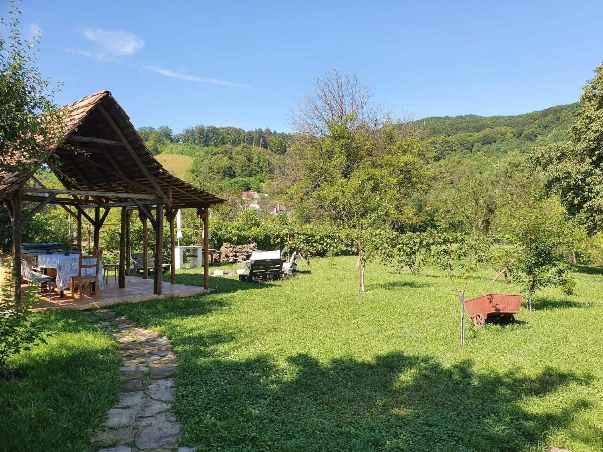 Valchid Guest House Esterno foto